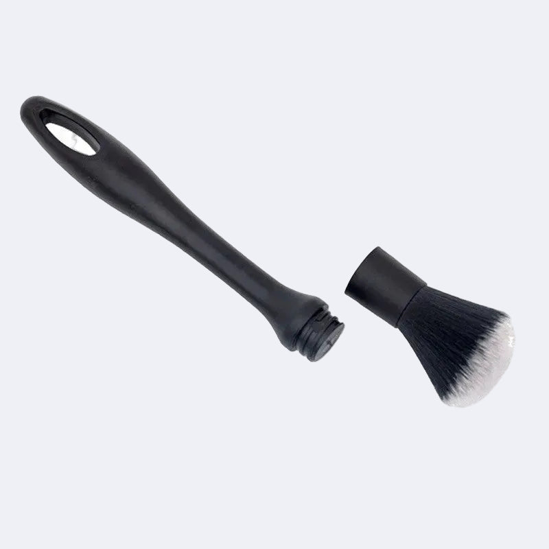 Sada vlněných kartáčů pro čištění mezer